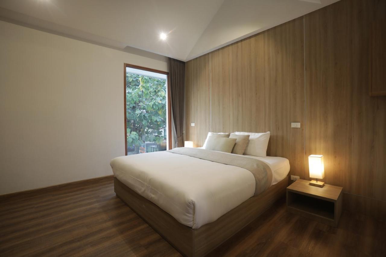 Four O'Clock Hotel Chiang Mai Exterior foto