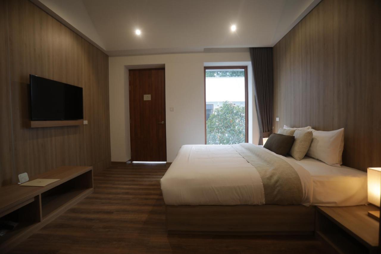 Four O'Clock Hotel Chiang Mai Exterior foto